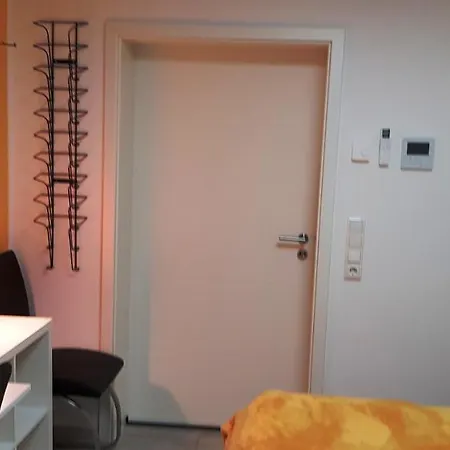 Klein Und Fein