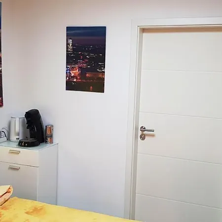 شقة Klein Und Fein إرفتشتات