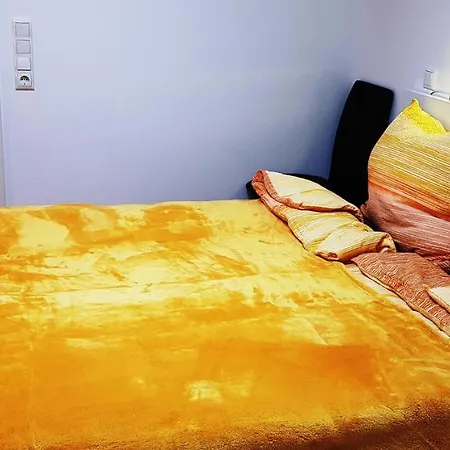 Klein Und Fein Apartament