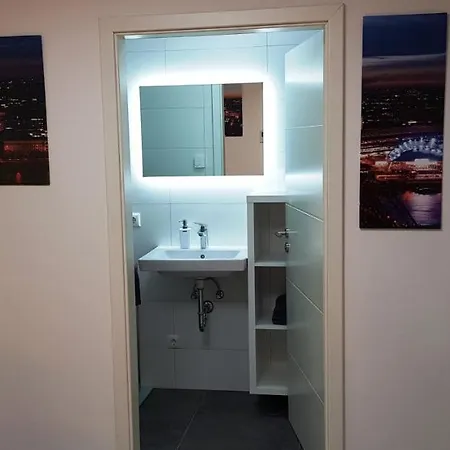 Klein Und Fein Διαμέρισμα